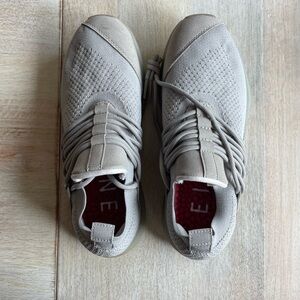 Women’s Trainer AD 1 Lunar Grey